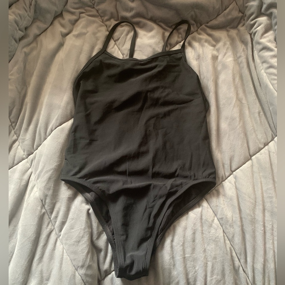 jolyn onesie "Rhys" size 34